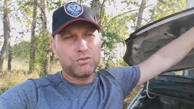 Проверка уровня и давления масла