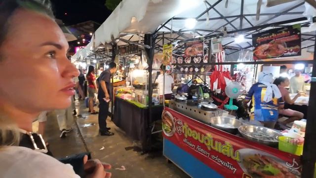 VLOG: Распаковка посылок с Лазады. Подарок от мужа. Тайский ночной рынок еды. смотреть онлайн