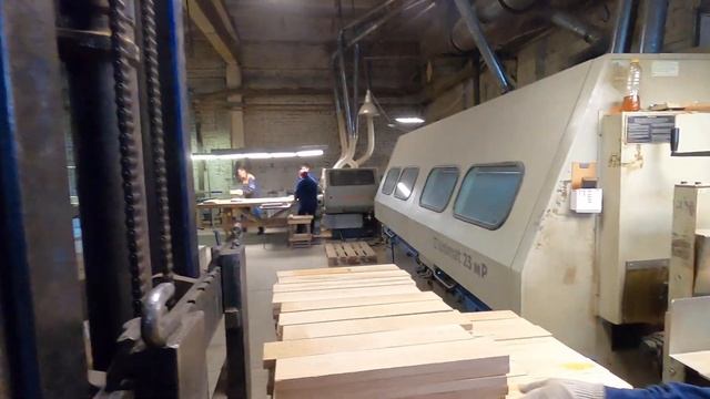 Экскурсия по паркетному и столярному цехам смотреть онлайн