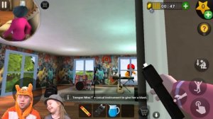 Прохождение уровня с микрофоном и на барабанах в игре Scary Teacher 3D Competition Time.