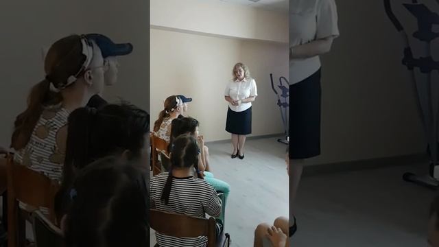 как учить правила дорожного движения - петь и танцевать , занятия с ГИБДД смотреть онлайн