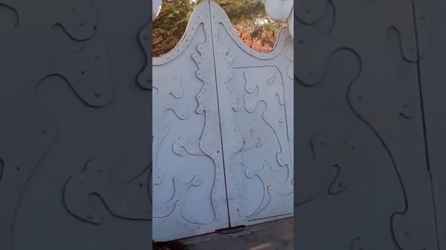 Сахарный замок в Волгоградской степи. Октябрь. смотреть онлайн