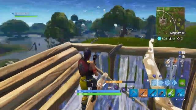 Winning a solo game with whiplash skin смотреть онлайн