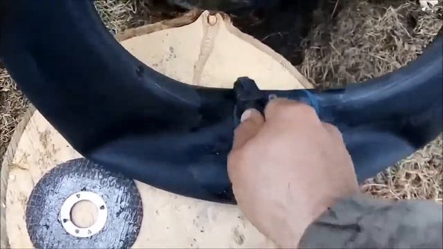 Как отремонтировать камеру колеса с отломанным соском для накачки . смотреть онлайн