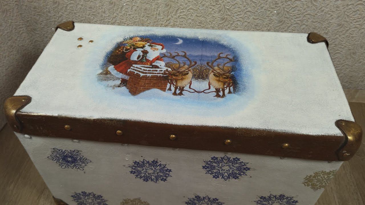 Декор новогоднего чемодана | Что лежит в чемодане? смотреть онлайн