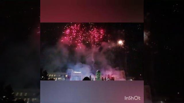 Новый год в Улан-Удэ 2019 салют, парки, горки смотреть онлайн