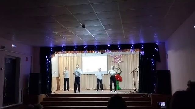 Танец для мам под песню двигатся смотреть онлайн