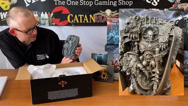 Unboxing | Closer Look at Games Workshop Horus Lupercal Bookends | Warhammer 40k & 30k смотреть онлайн