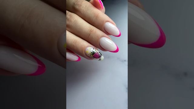 Френч, яркий ,фруктовый маникюр