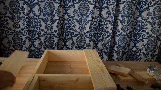 Шкафчик в ванную из дерева своими руками. смотреть онлайн