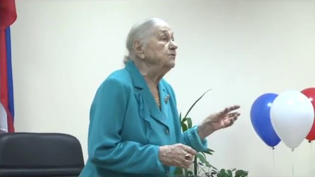 Поздравление с 90-летием судьи А.Г. Макашевой. смотреть онлайн