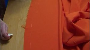 Выравниваем и обрабатываем низ платья полусолнца на себе сами.