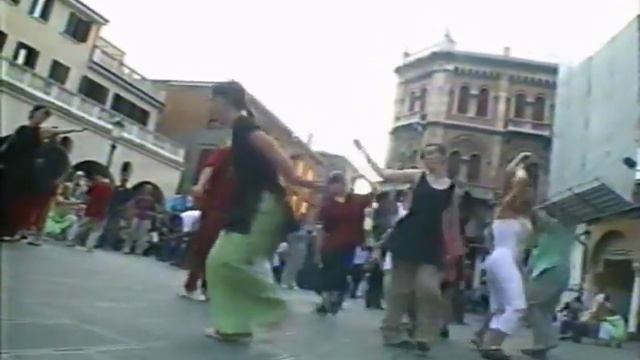 07Piazza Erbe смотреть онлайн