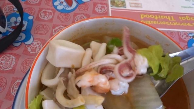 Вкуснейший тайский суп Там Ям . Остров Самуи!