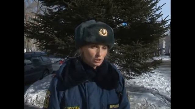 Сотрудники МЧС России по ЕАО предупредили о рисках связанных с падением сосулек смотреть онлайн