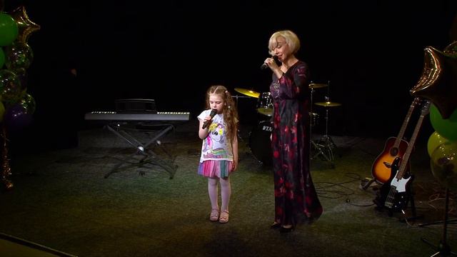 Ангелина Цинцадзе «Часики» смотреть онлайн