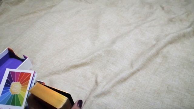 Prism Oracle (by Nicole Pivirotto) ~ Unboxing + Flip-through + First Impression смотреть онлайн