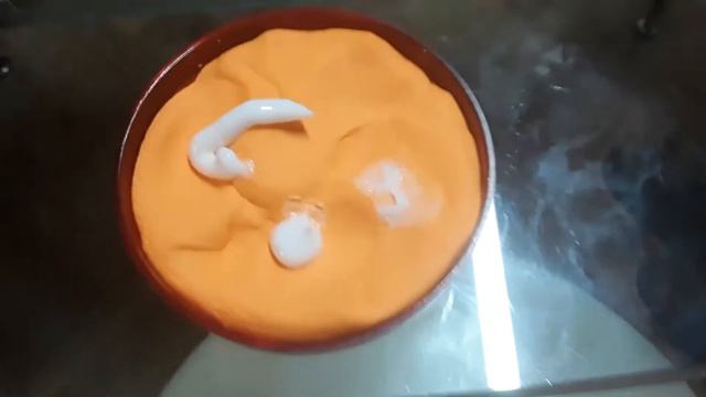 Делаем слайм из легкого пластилина, крема и воды он получился😱😱 смотреть онлайн