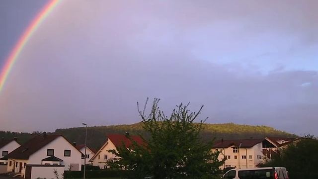 Rainbow from Tuttlingen Germany .Spring 2010. first 720p record смотреть онлайн