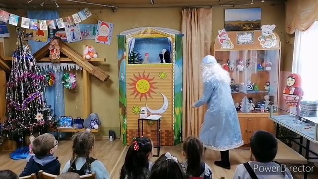 Дом творчества. Кукольный спектакль "Морозко" смотреть онлайн
