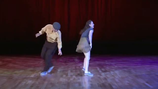 WOW! Stephen & Chandrae - Shag Showcase смотреть онлайн