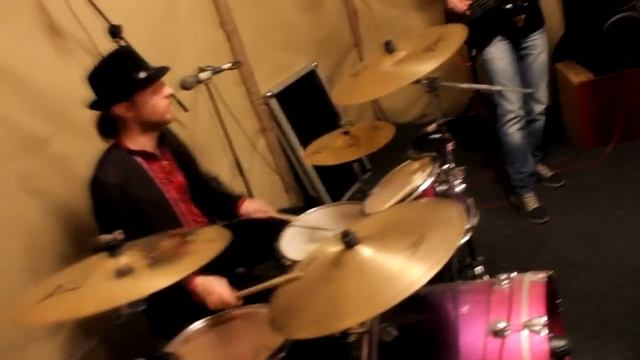 Гурт Вертеп - Катерина (вірш Тараса Шевченка_наживо 2012) смотреть онлайн