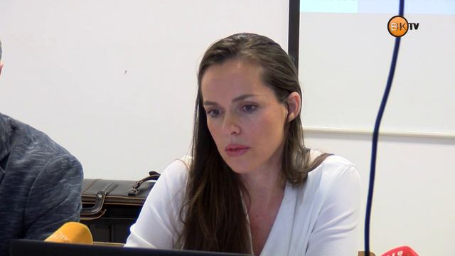 Lea Aracki, višja strokovna sodelavka na Uradu za šport MO Maribor смотреть онлайн