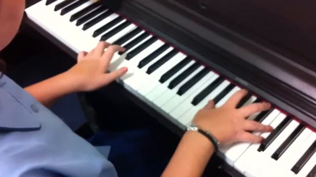Skyfall half song piano смотреть онлайн