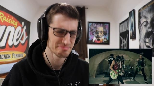 Took Me WAY TOO LONG to Hear This!! | PIERCE THE VEIL - 