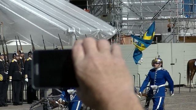Королевская гвардия Швеции ( Högvakten) . смотреть онлайн