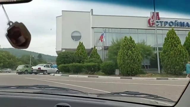 Архипка за 2 минуты? Едем выбирать плитку на пол смотреть онлайн
