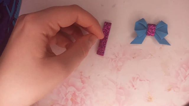 DIY. Бант из фоамирана легко и просто! декор резинки из фоамирана и пера.handmade.украшения смотреть онлайн