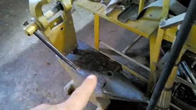 Насадить топор на горяче. "Намертво".... смотреть онлайн