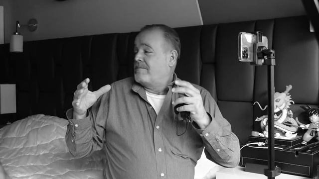 EL ÚLTIMO EN SALIR DE LA VIDEOLLAMADA GANA 10,000$ - Yolo Aventuras смотреть онлайн