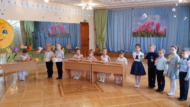 Оркестр в детском саду. Ю.Юцкевич "Марш солдатиков" смотреть онлайн