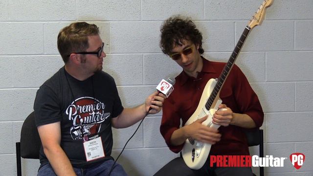 SNAMM '18 - Fender Albert Hammond Jr Signature Stratocaster смотреть онлайн
