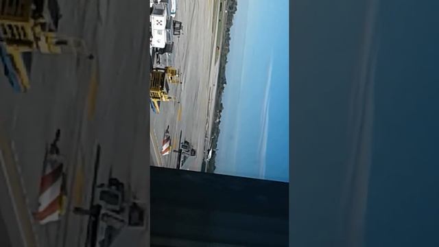 Aeroporto di Bologna смотреть онлайн