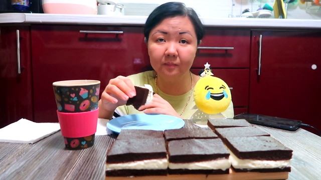 Мукбанг КИНДЕР молочный ломтик.Рецепт ТУТ?️Все о деньгах и визе в Болгарию/Mukbang kinder milk slic смотреть онлайн