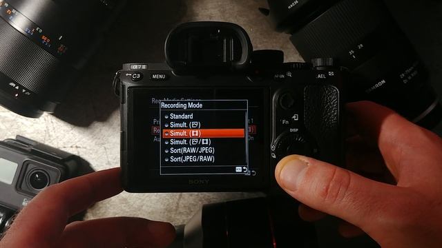 Sony A7III Dual Memory Card Setup Guide смотреть онлайн