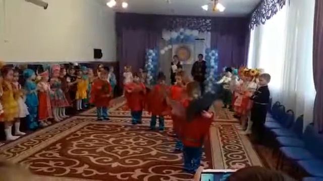 Выступление в садике .ко Дню Независимости Казахстана смотреть онлайн