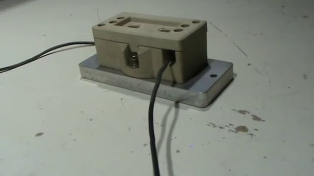 GE CSI1000 - Metalohalogen PAR64 смотреть онлайн