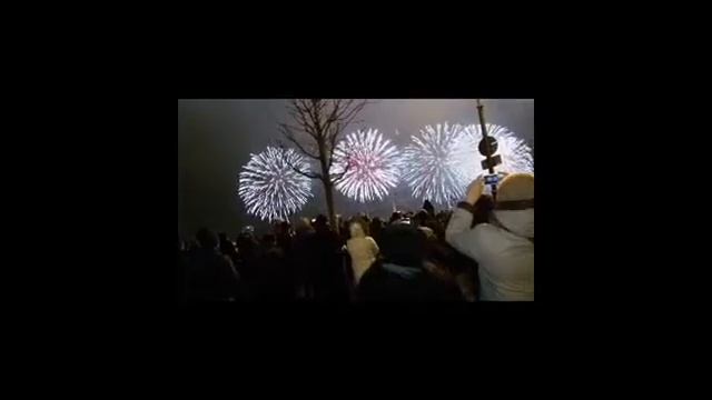 Новогодний САЛЮТ 2017 на Дворцовой набережной Санкт Петербург, 30 12 2016 смотреть онлайн