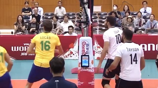 Why Bruno Rezende is the SMARTEST Volleyball Setter in the World смотреть онлайн