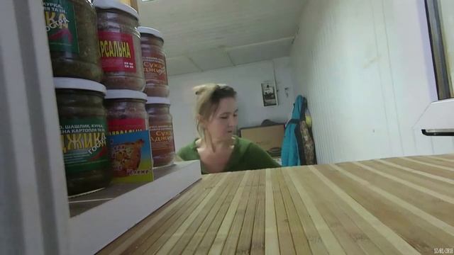 Расплачиваемся в магазинах фальшивыми деньгами!!! Реакция продавцов! смотреть онлайн