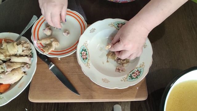 Холодец "Молодец" из курицы и свиных ножек, ммм смакота! смотреть онлайн