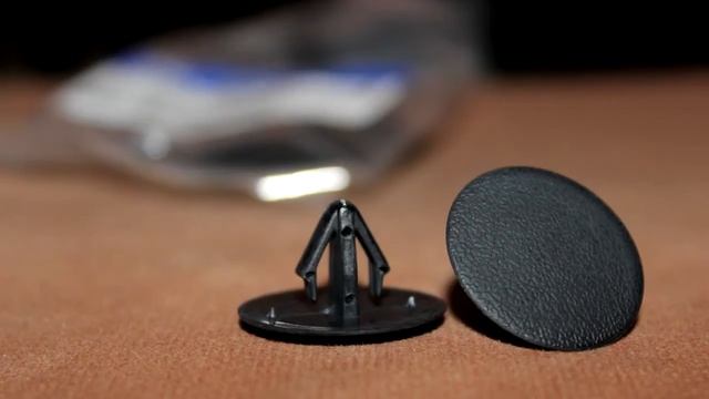 Установка шумо-теплоизоляции капота