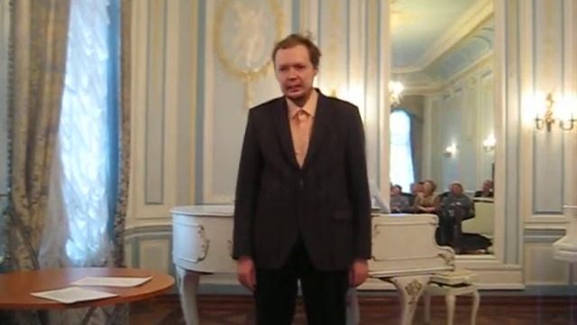 Антон Беляев Август. Алеет полоска заката... смотреть онлайн