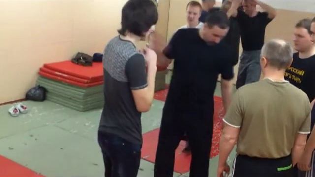 Обучение состяниям в групповой драке смотреть онлайн