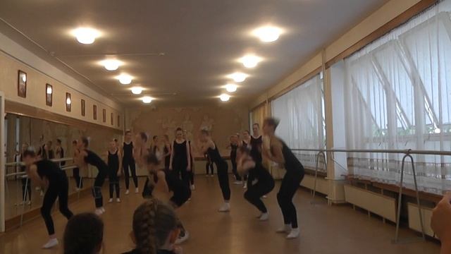 Урок современного танца 7 класс общеразвивающая программа преподаватель Зеленая Евгения Игоревна смотреть онлайн
