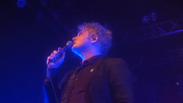 Gerard Way - speech about transgender (live in Stockholm, Sweden 3/2-2015) смотреть онлайн